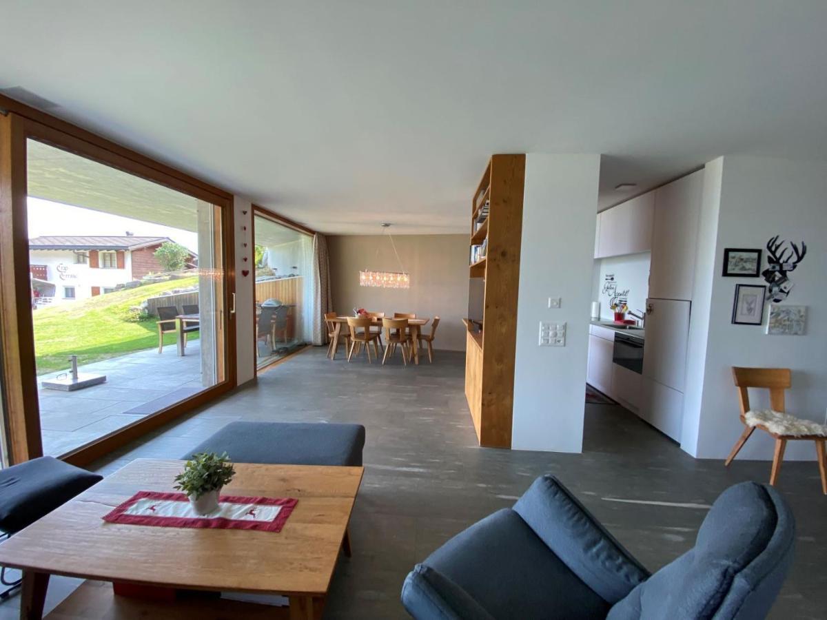 Casa Admisa, Spektakulaere Aussicht, Ski In And Out, Hochwertige Einrichtung, Valserstein Und Eiche فيلمز المظهر الخارجي الصورة