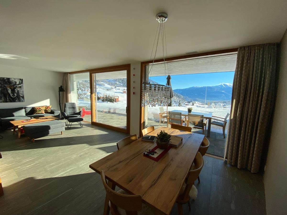 Casa Admisa, Spektakulaere Aussicht, Ski In And Out, Hochwertige Einrichtung, Valserstein Und Eiche فيلمز المظهر الخارجي الصورة